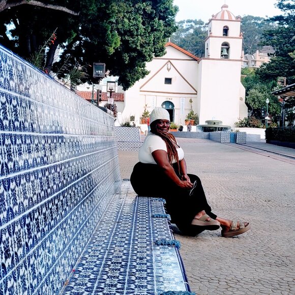 Meet The Posher - Picture 1 of 10